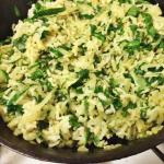 Бурый рис со шпинатом и зеленым луком Рис со шпинатом в мультиварке